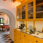 Casa Miel