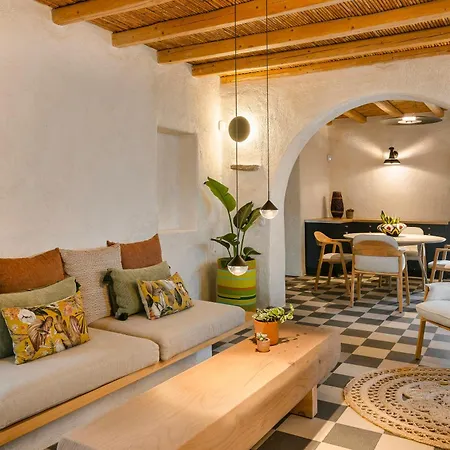 Casa Miel Ambelas
