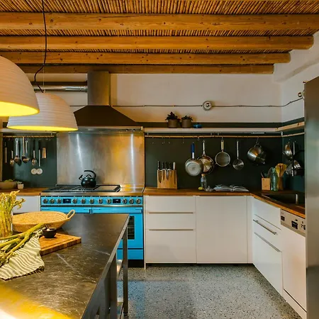 Casa Miel * Ambelas